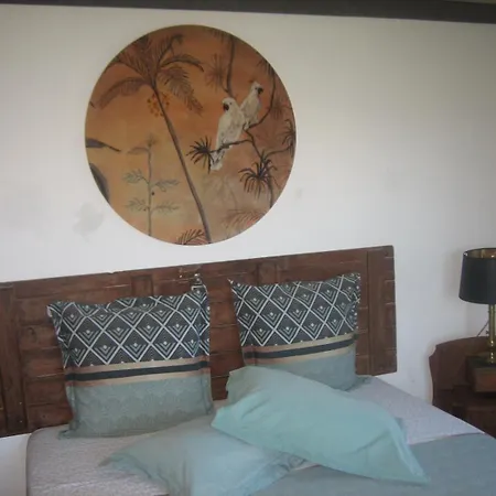 La Pinsanne Bed & Breakfast